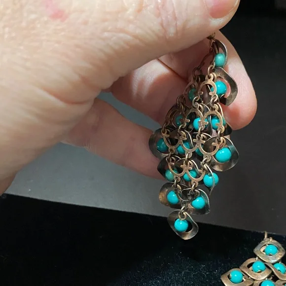 Elegant vintage Turquoise and metal Chandelier Earrings - Picture 13 of 16